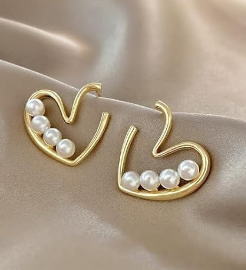 Korean-style Heart Hoop Pearl Earrings