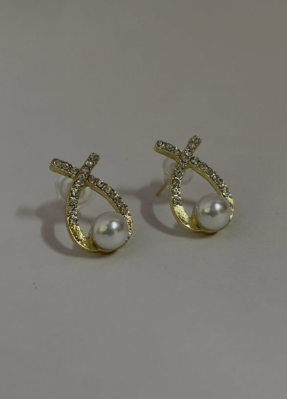 cross-loop earrings