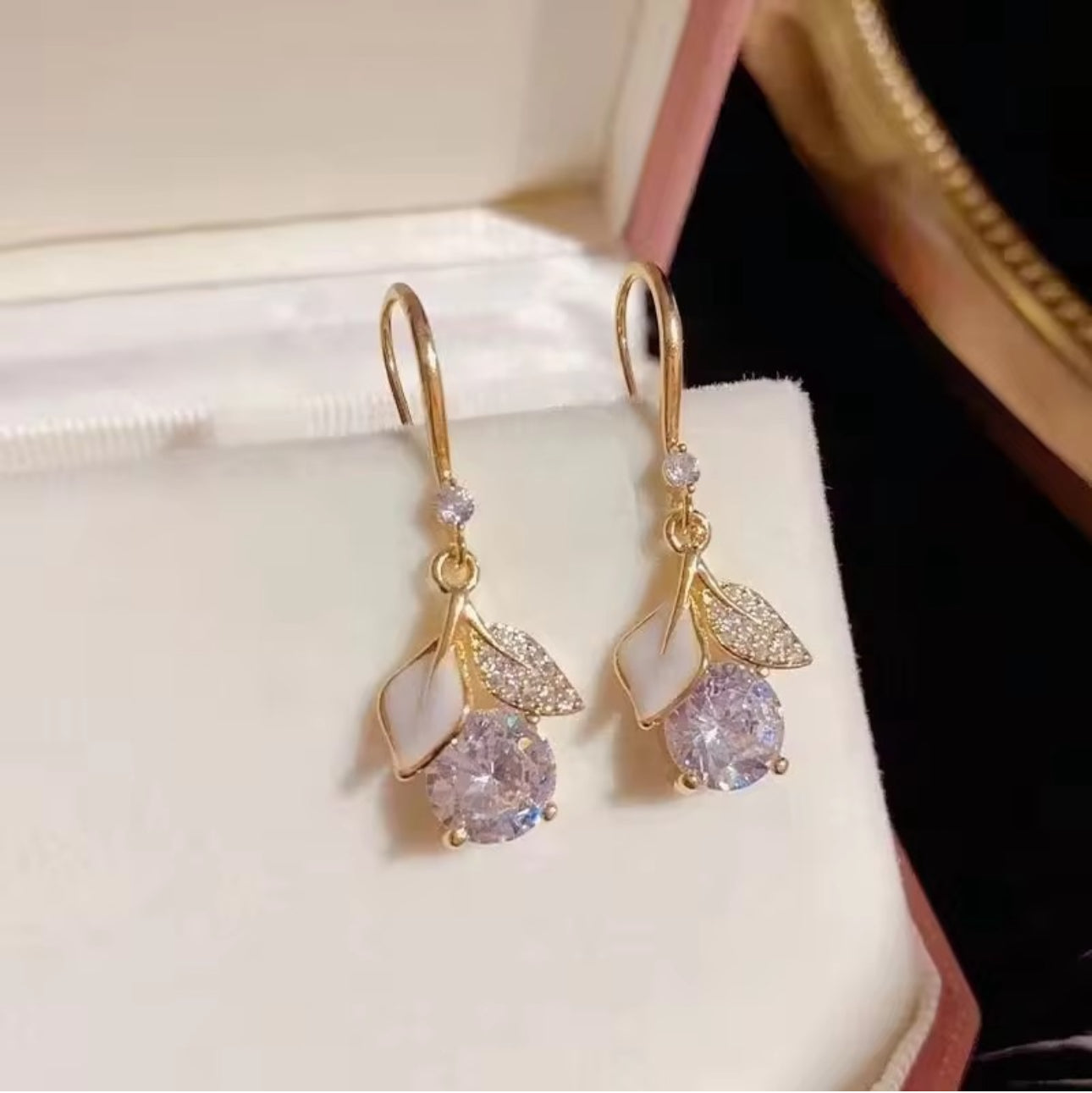 floral drop earrings