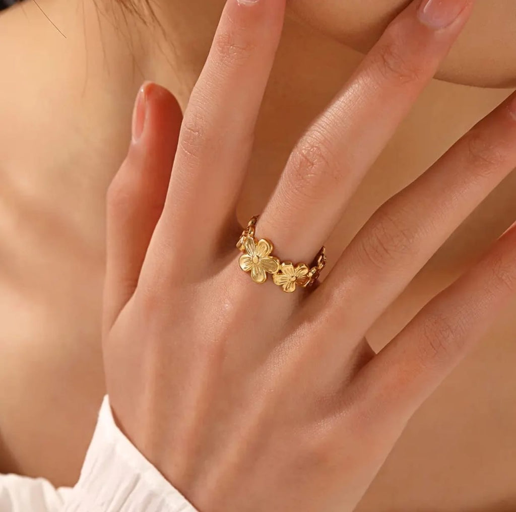 Floral Dainty Ring