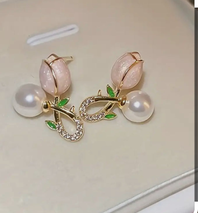 Pink Tulip Pearl Stud Earrings