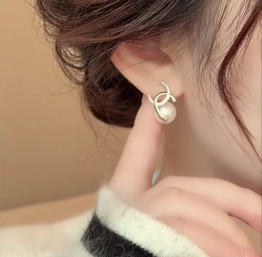 Unique Interlocking Earrings