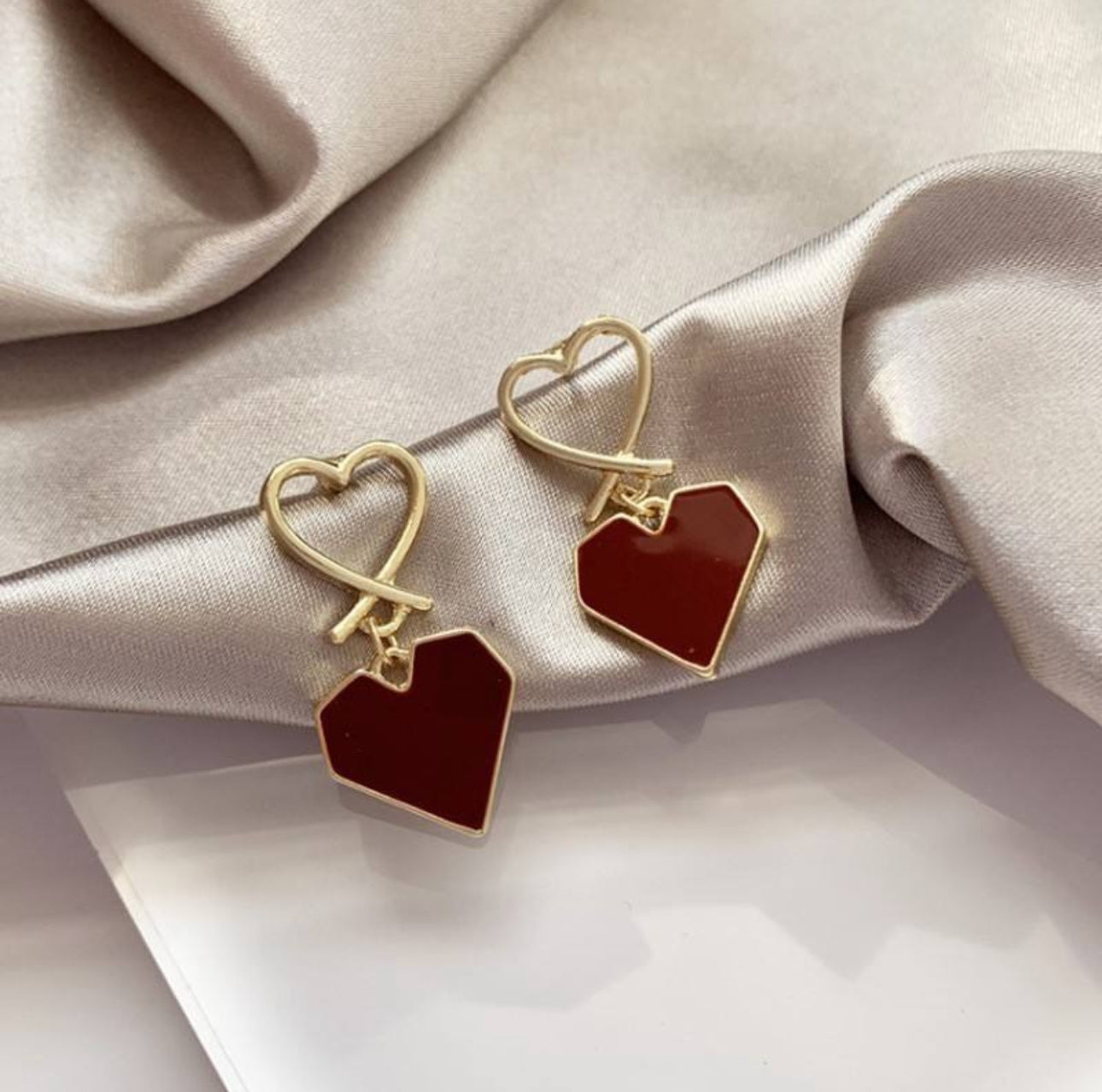 geometric heart-shaped drop earrings