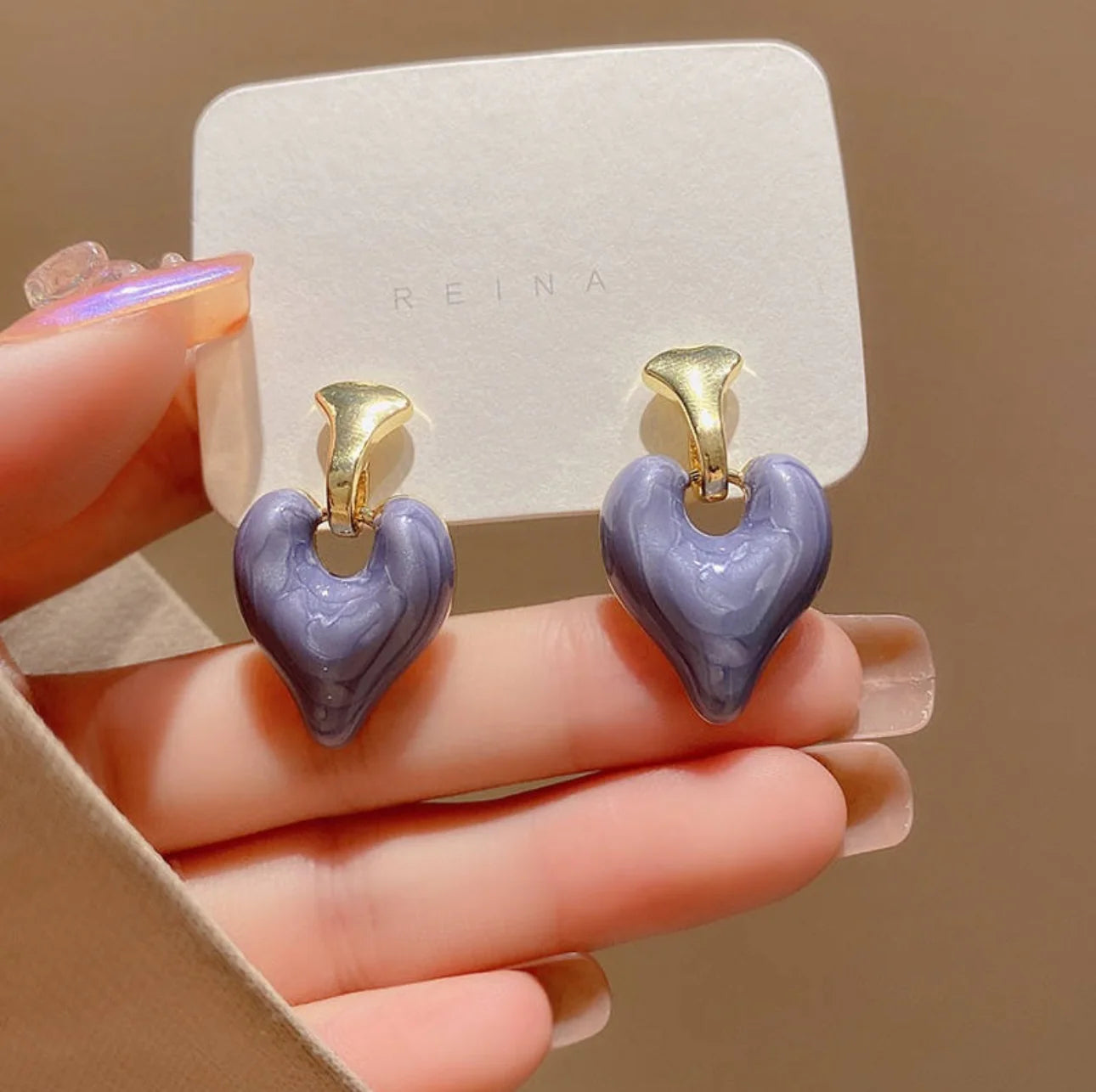 Lavender Gloss Heart Drop