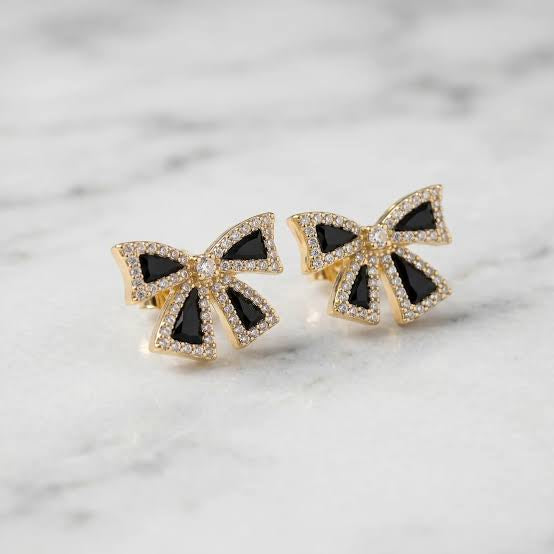 Classic black ribbon bow knot design