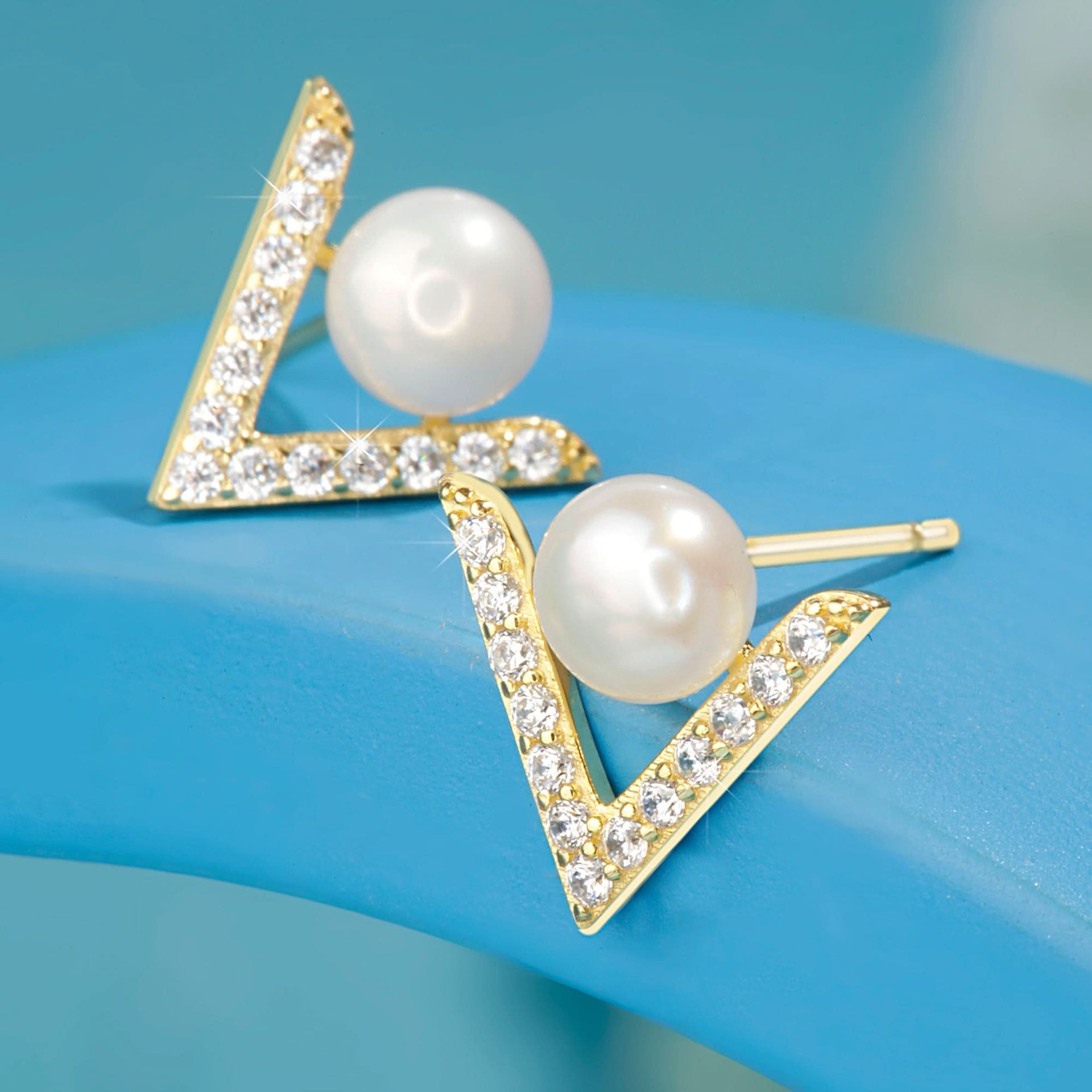 Celeste Pearl V Stud Earrings