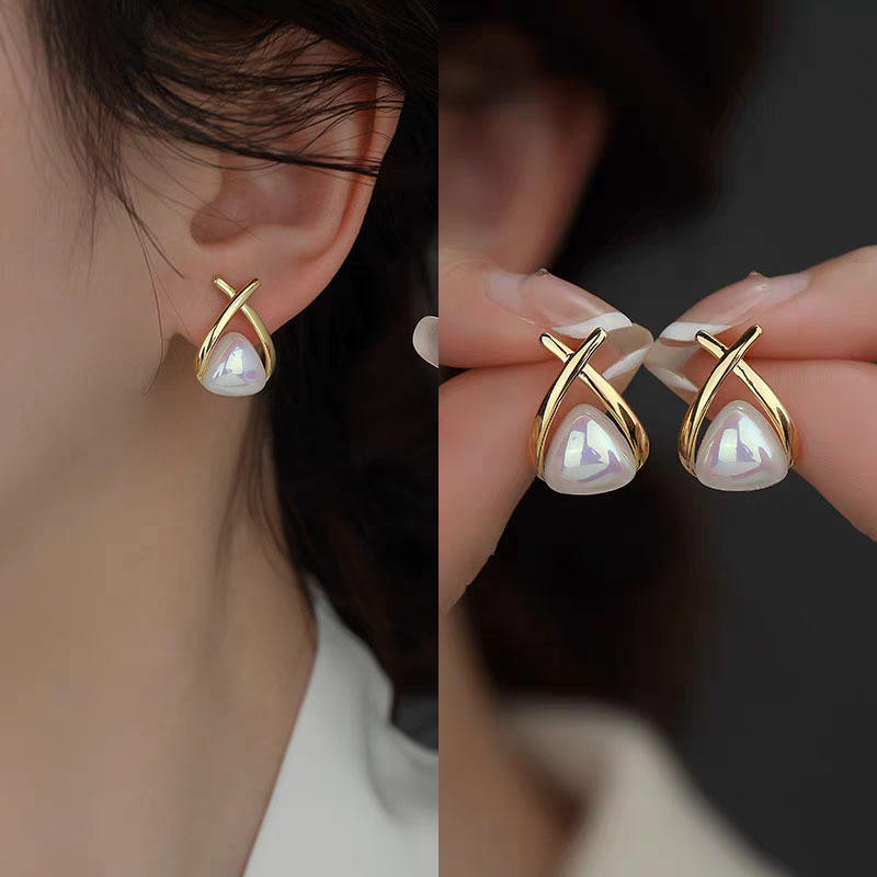 Aurora Pearl Triangle Stud Earrings