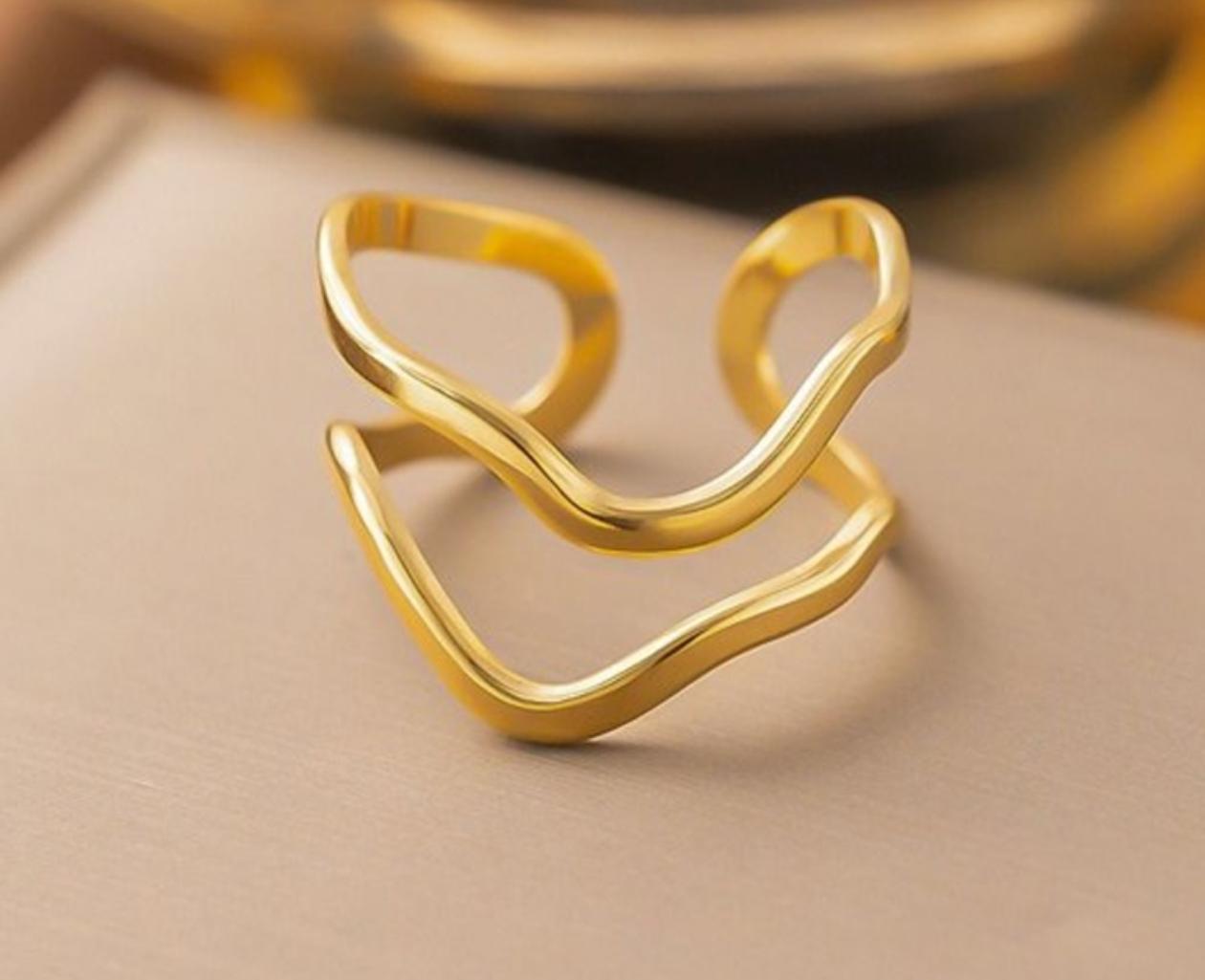 minimalist double-band wave ring.