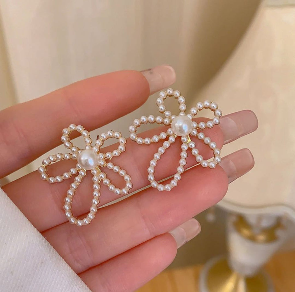 Korean Pearl Flower Earrings