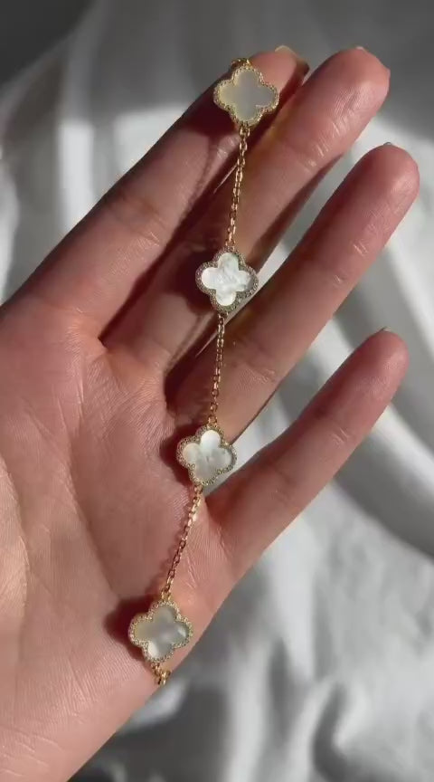 Clover Anti Tarnish Bracelets-white
