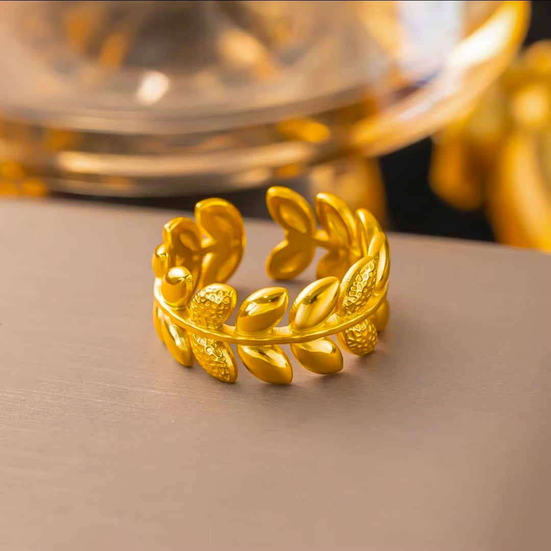 Golden Leaf Vine Adjustable Statement Ring