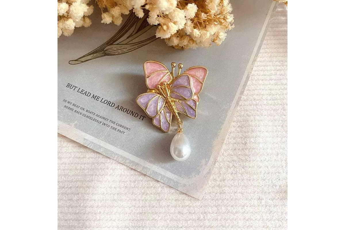 Whimsical Butterfly Statement. 🦋