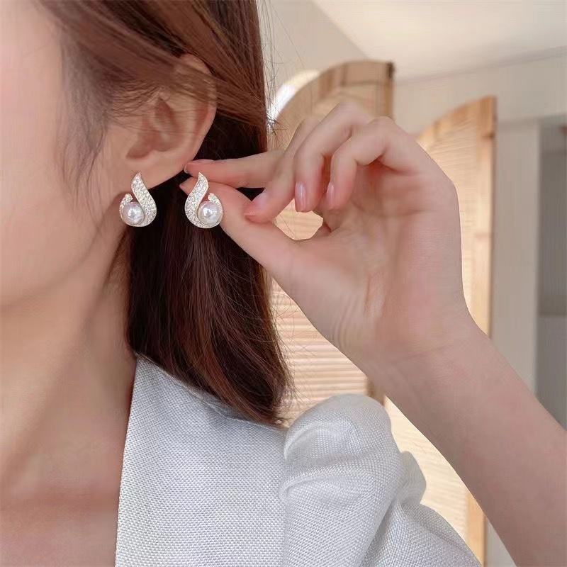 Pearl Crystal Embrace Stud Earrings