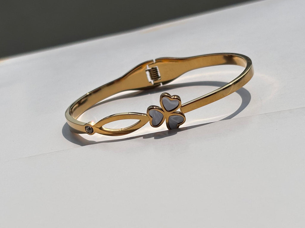 Clover Infinity Bracelet
