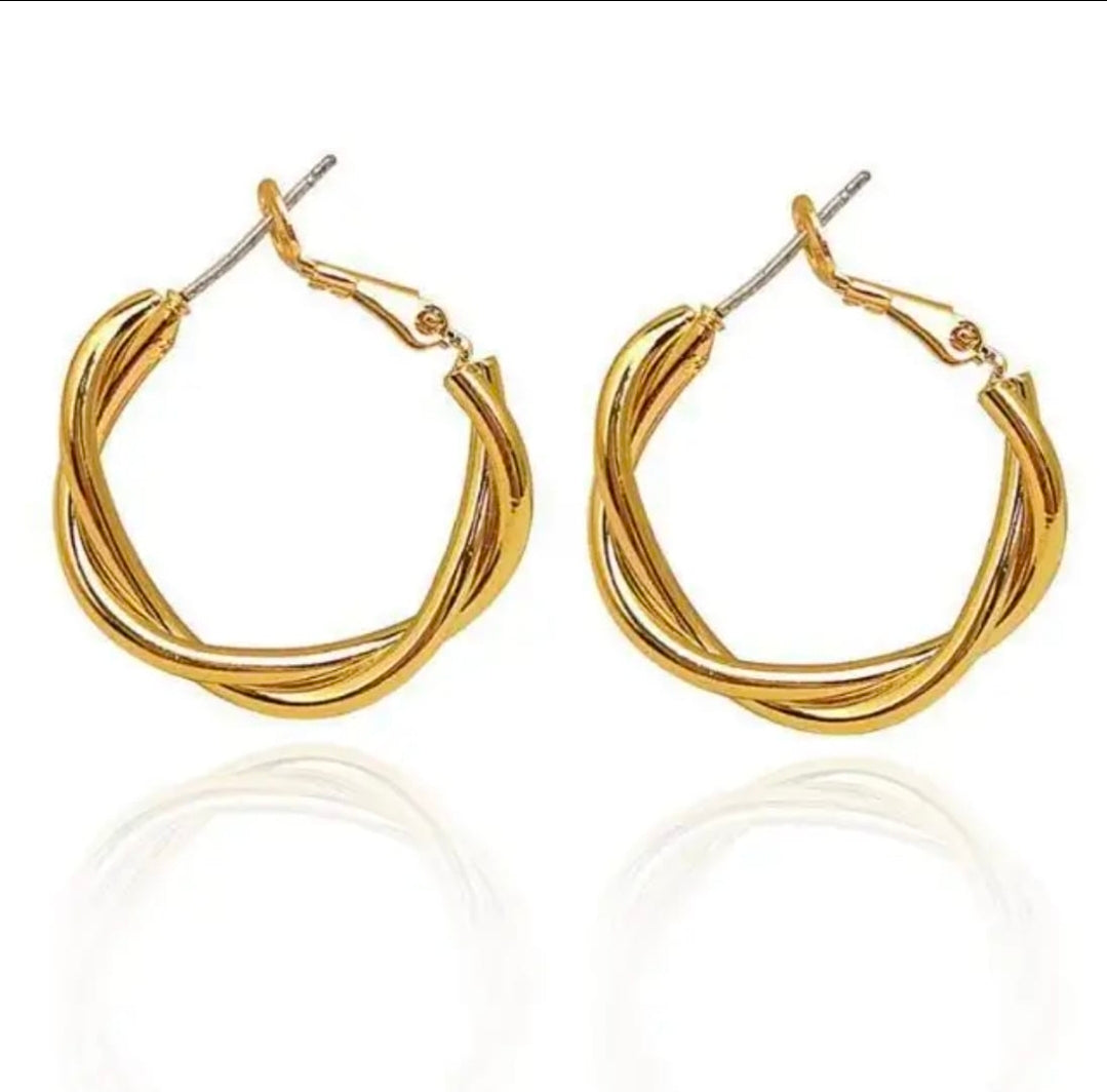 Aurelia Twisted Gold Hoop