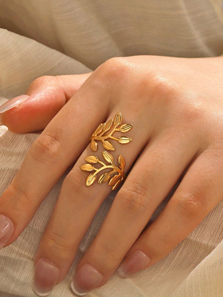 Golden Leaf Vine Adjustable Ring