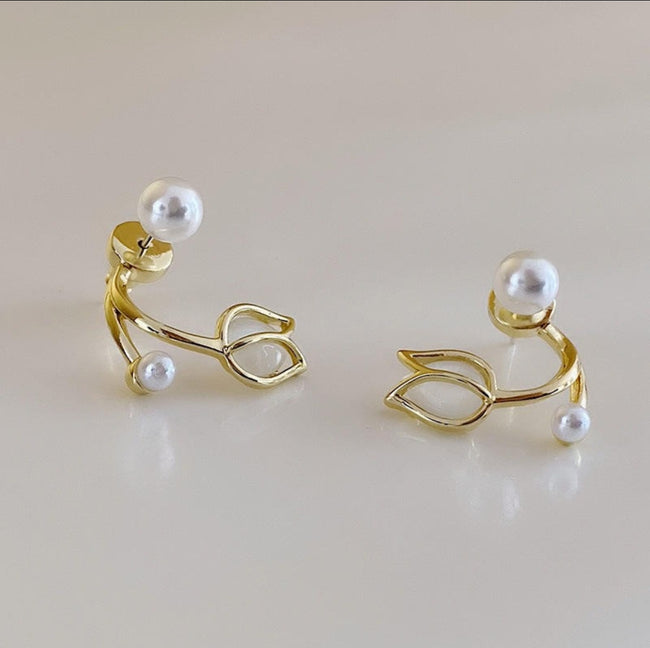 Pearl Tulip Wrap Earrings