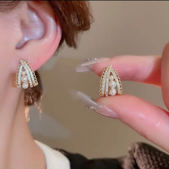 Pearl Luxe Arc Earrings
