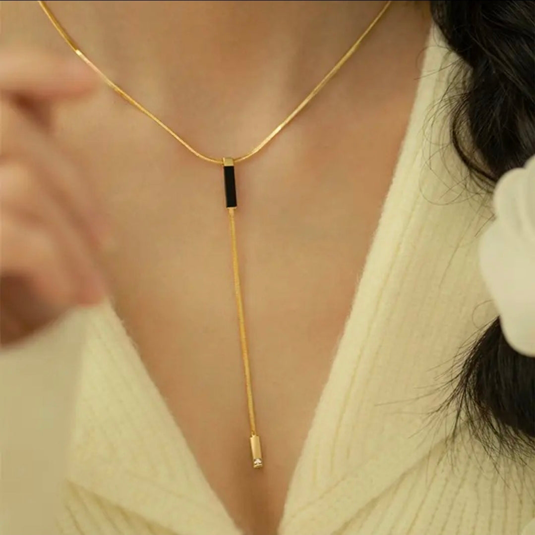 Noir Luxe Y-Necklace