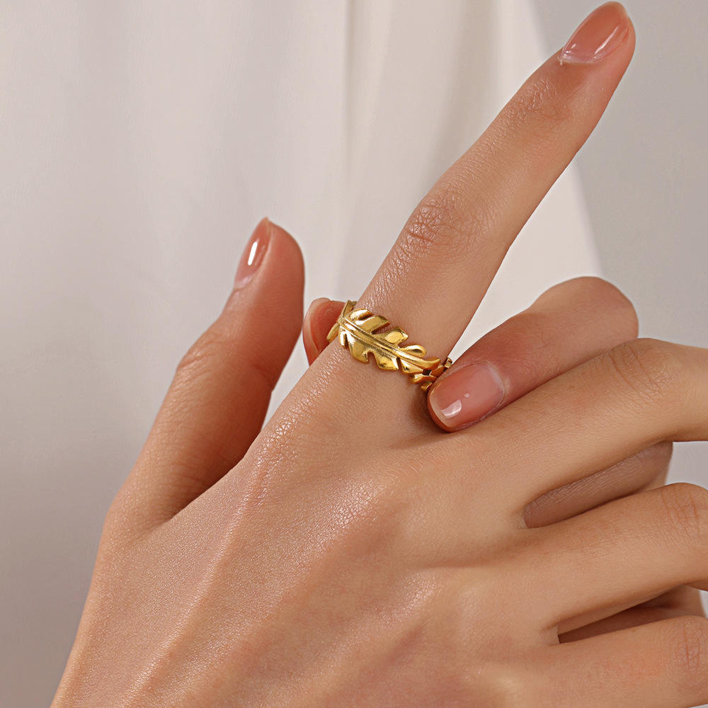 Golden Leaf Adjustable Ring