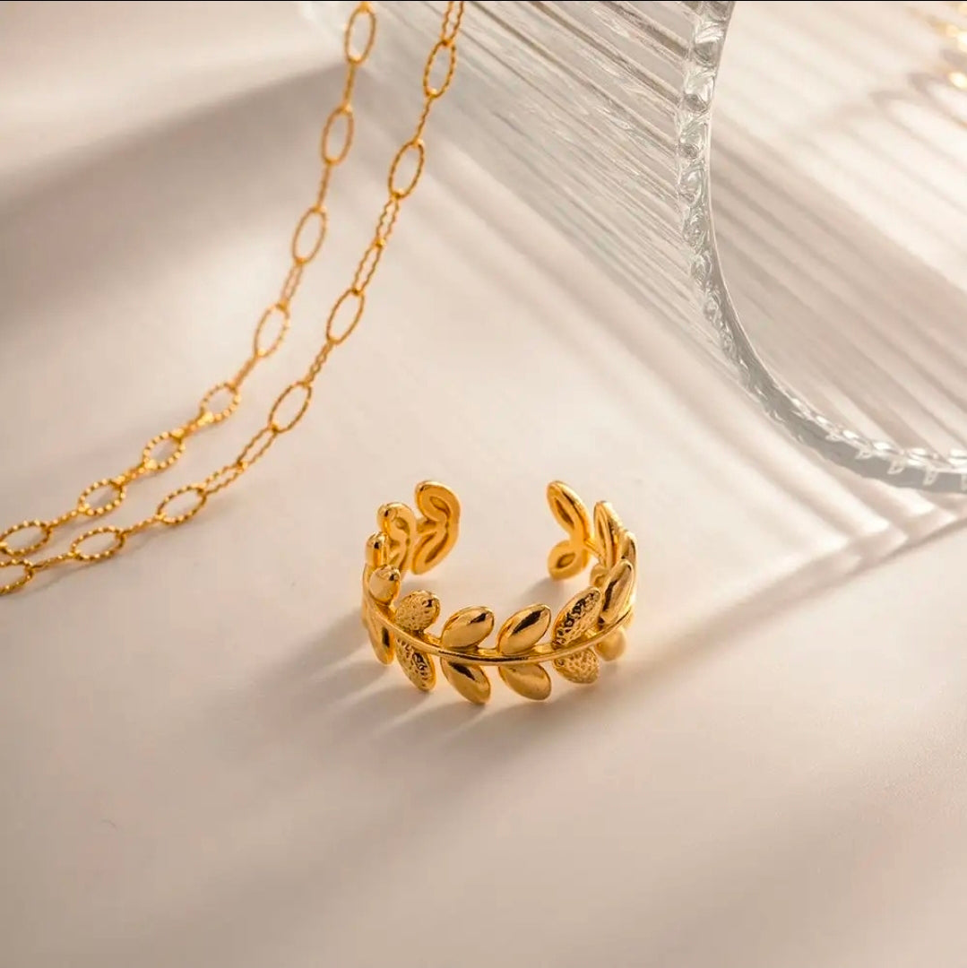 Golden Leaf Vine Adjustable Statement Ring