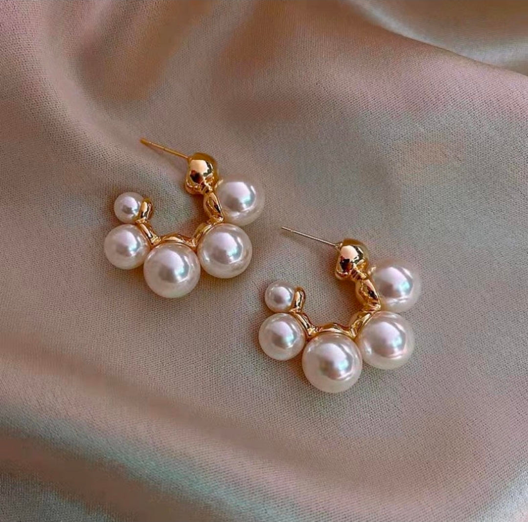 Pearl Hoop Studs (Big Pearl)