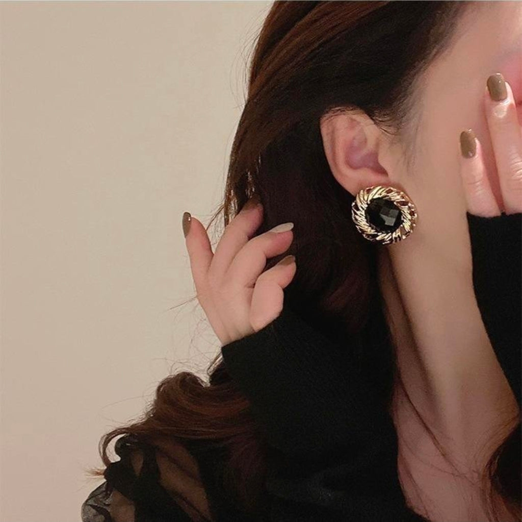 Evelyn Black Gemstone Stud Earrings