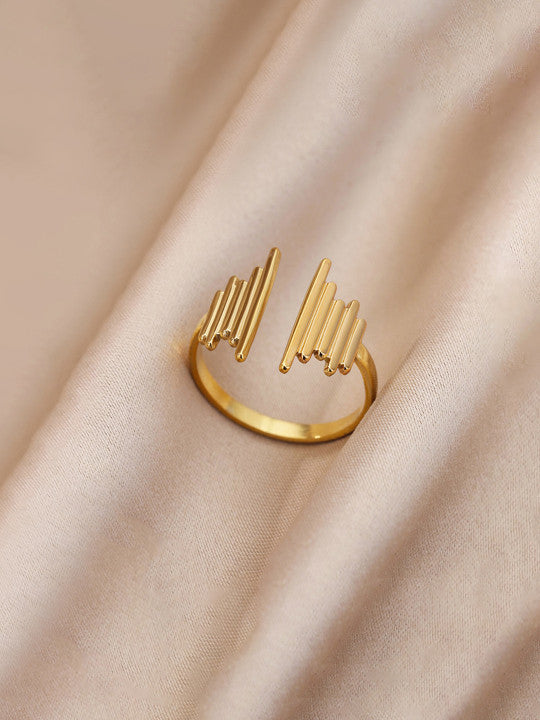 Golden Skyline Bar Adjustable Ring