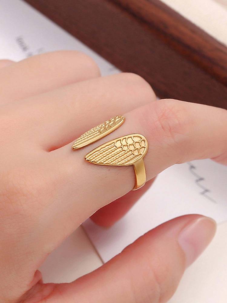 Golden Angel Wing Adjustable Ring