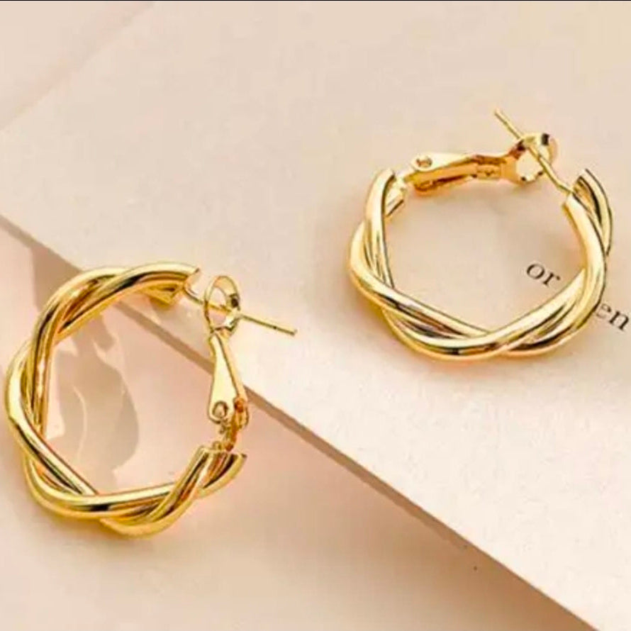 Aurelia Twisted Gold Hoop