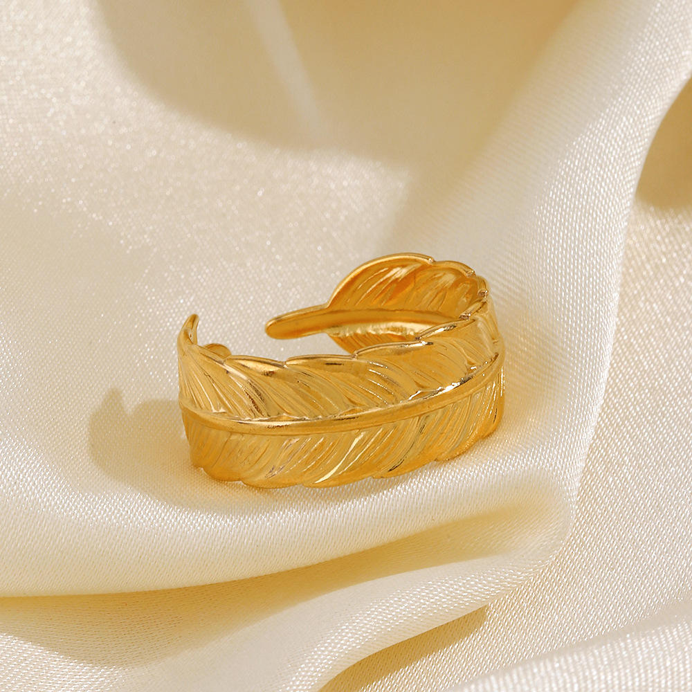Golden Feather Adjustable Ring