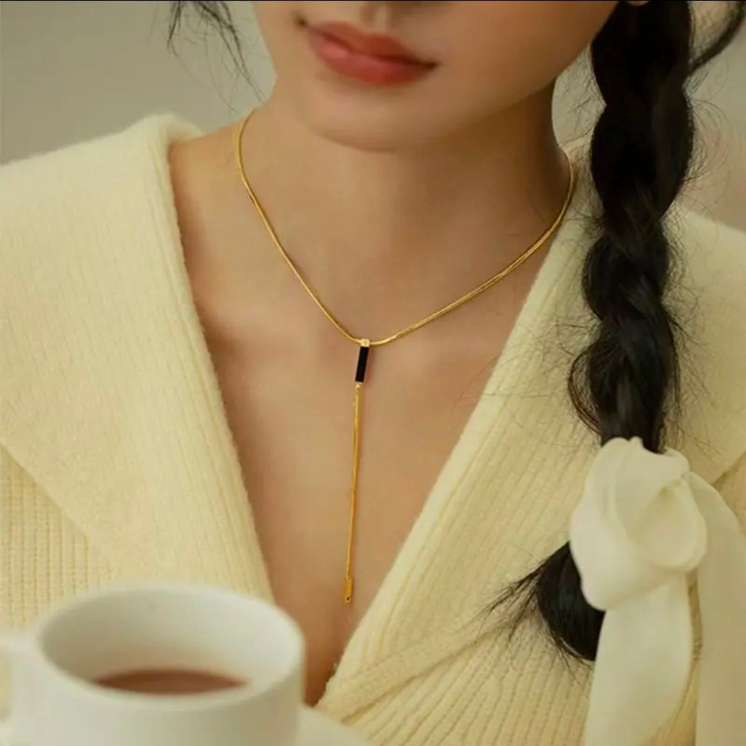 Noir Luxe Y-Necklace