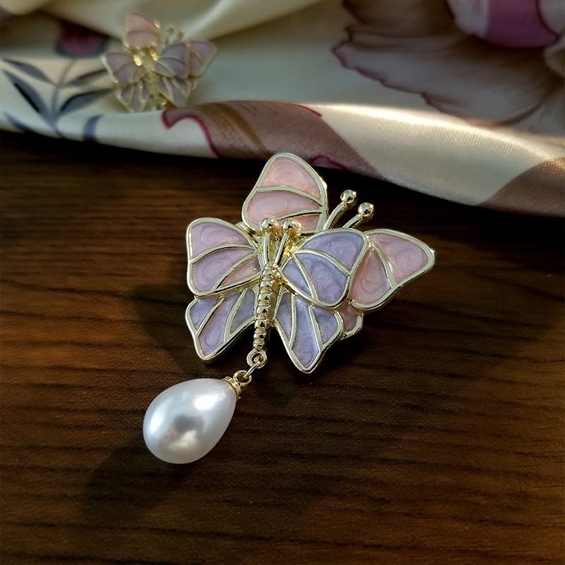 Whimsical Butterfly Statement. 🦋
