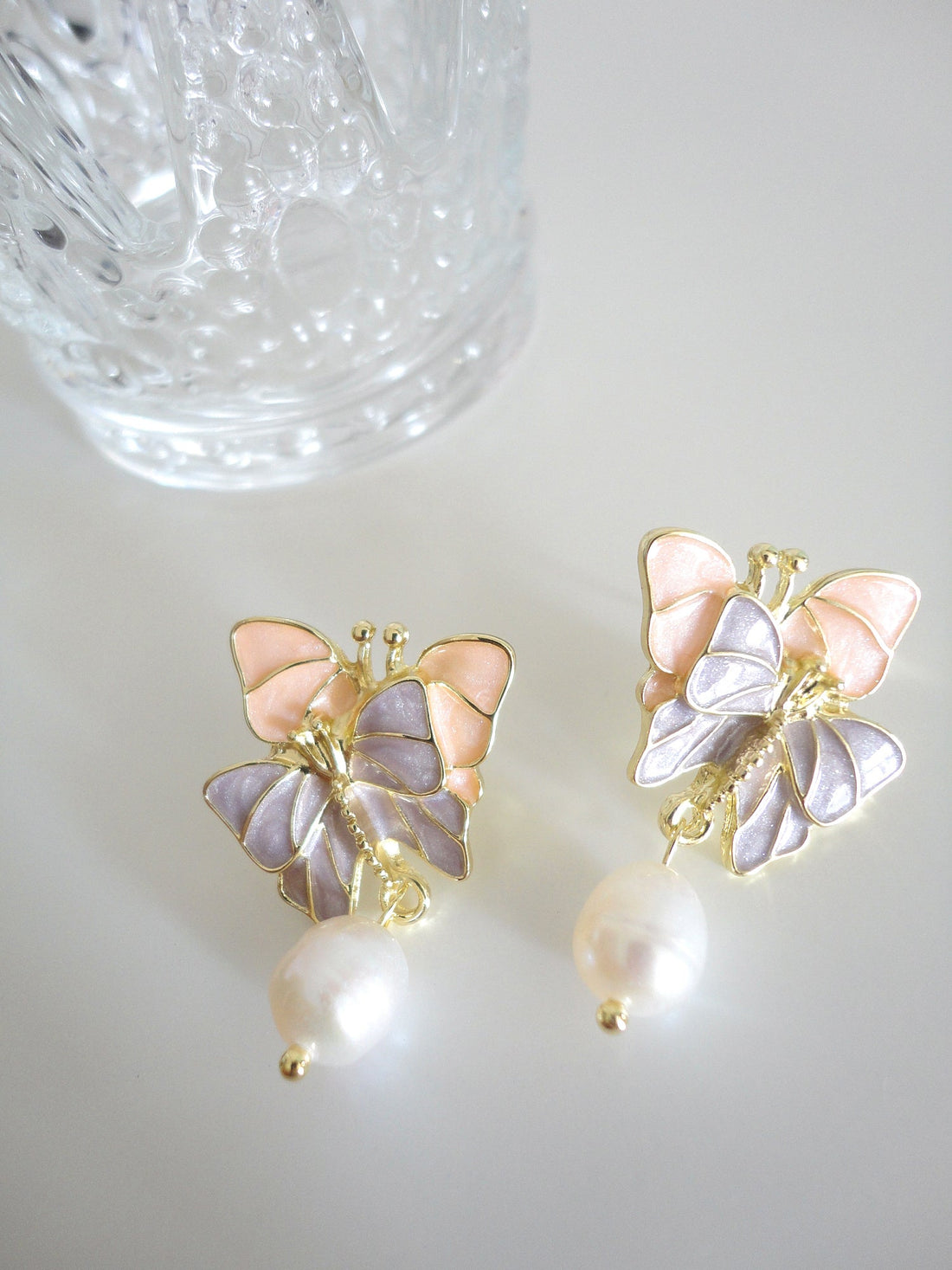 Whimsical Butterfly Statement. 🦋